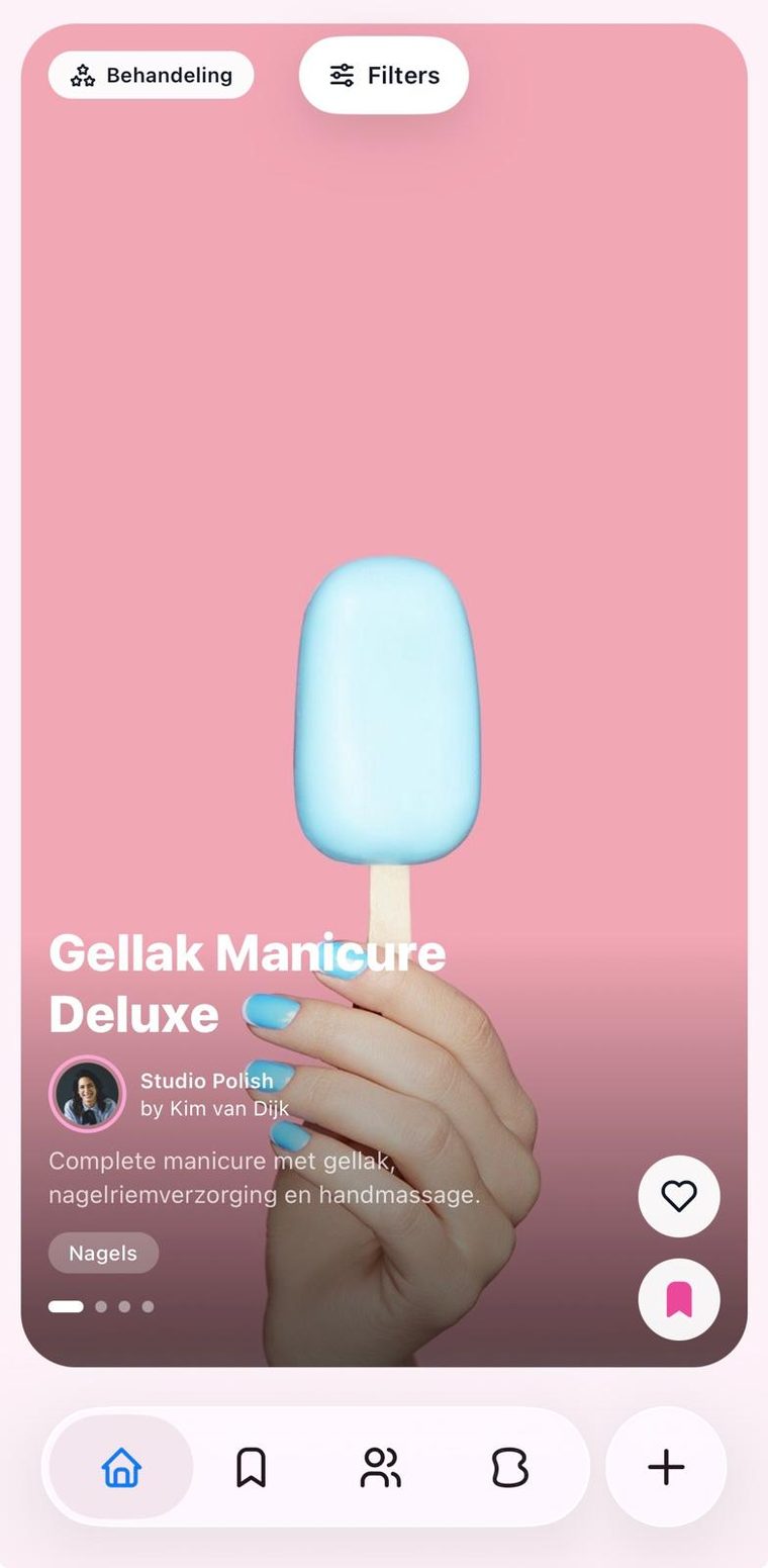 Schermafbeelding van de Explore-functie in de BARTERESS-app met een gellak manicure van een salon